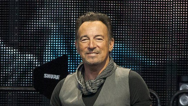 Bruce Springsteen fait pleurer les fans à la signature de «Born to Run»