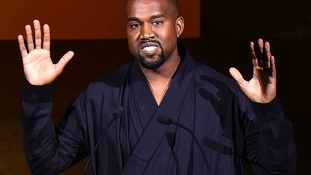 Kanye West: élu homme le plus stylé de l'année!