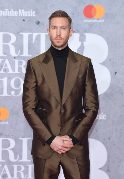 Calvin Harris gagne le prix du "Single britannique de l'année" pour la chanson "One Kiss" en duo avec Dua Lipa.