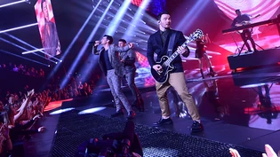 Les Jonas Brothers enflamment la scène avec «Sucker»
