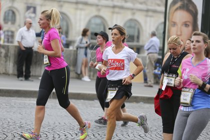La team Fitnext/Chérie FM lors de la Parisienne
