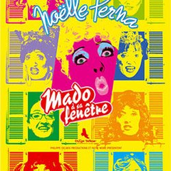 Mado a sa fenêtre