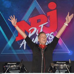 NRJ DJ Awards 2015 - Nils Van Zandt