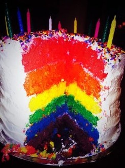 Miley Cyrus: Le gâteau le plus "gay" du monde!