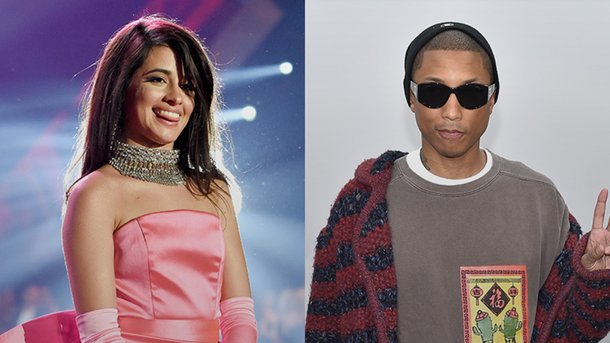 Camila Cabello invite Pharrell Williams sur scène pour chanter «Sangria Wine»!