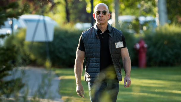 Les infos du Réveil Chérie : découvrez la surprenante routine matinale de Jeff Bezos, le patron d'Amazon