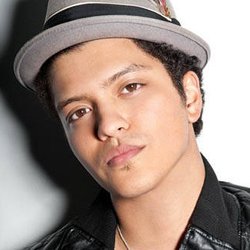 Bruno Mars en mode reggae