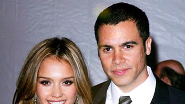 Jessica Alba célèbre enfin son mariage