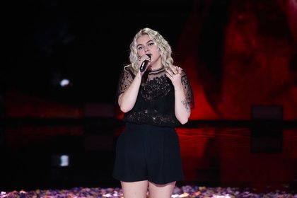 Louane - Cérémonie des NRJ Music Awards Paris Edition