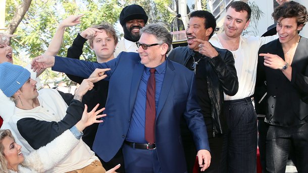 Shawn Mendes, Justin Bieber, Sam Smith réunis sur le Hollywood Walk of Fame
