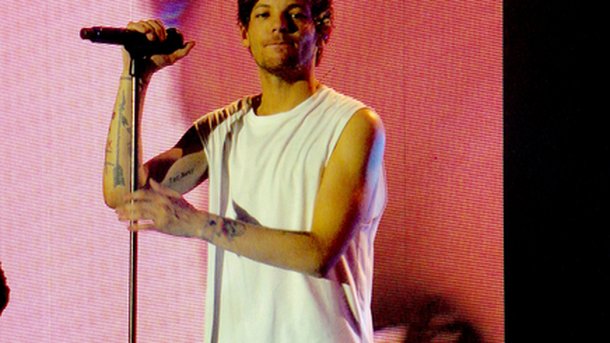 Louis Tomlinson : 3 millions de dollars pour les enfants malades!