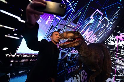Nikos Aliagas - Backstage NRJ Music Awards Paris Edition