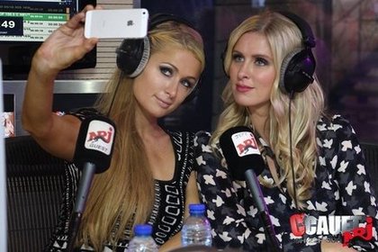 Mercredi 1 octobre avec Paris & Nicky Hilton