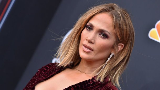 Jennifer Lopez : comment se maquiller comme la superstar ?