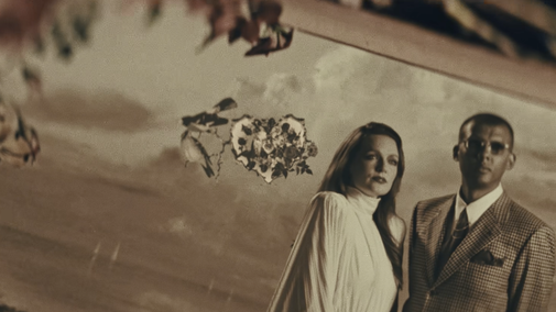 “Je suis sa plus grande fan” : Tove Lo revient sur sa collaboration avec Stromae sur “des fleurs”