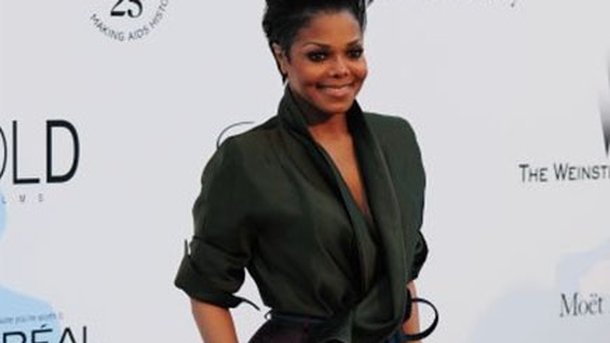 Janet Jackson annule sa tournée européenne pour des raisons de santé
