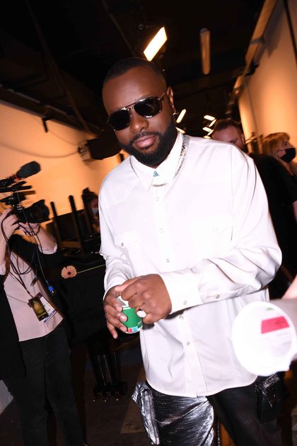Gims - Backstage des NRJ Music Awards 2021