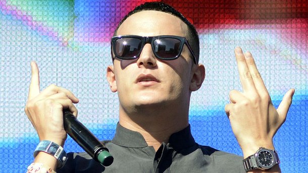 DJ Snake : le soir où il s'est emparé de l'Arc de Triomphe pour un concert surprise à Paris