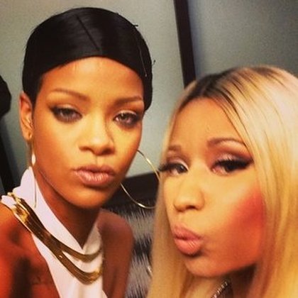 Nicki Minaj: My baby @rihanna