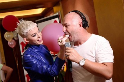 Katy Perry chez Cauet sur NRJ