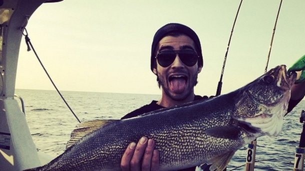 Liam Payne et Zayn Malik s'éclatent à la pêche !