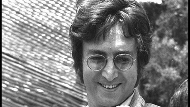 John Lennon : bientôt un timbre à son effigie ?