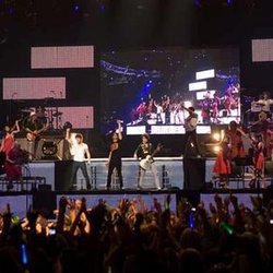 Jonas Brothers 04