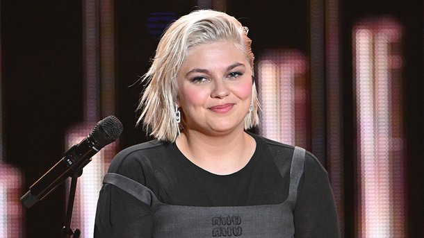 Louane : sa belle promesse à une fan pour son mariage