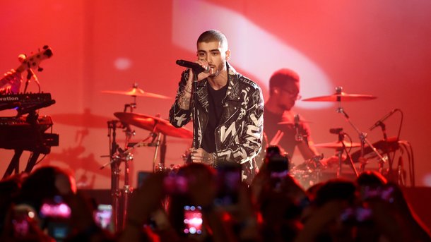 Zayn Malik et Gigi Hadid : leur shooting photo en amoureux pour Vogue!