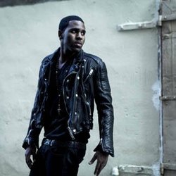 Jason Derulo se met-il la pression ?