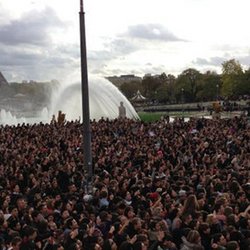 FLASH MOB GANGNAM STYLE AVEC PSY ET CAUET