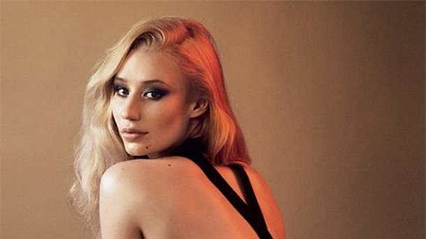 Iggy Azalea : ultra glamour dans le Vogue d’avril!