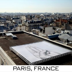 Le signe de ralliement à Paris