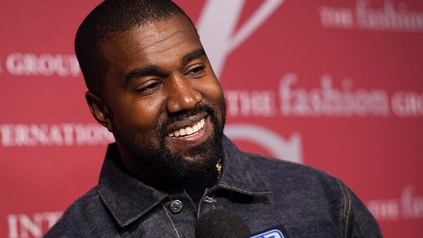 Kanye West: «JESUS IS KING», son album rap et gospel, est disponible!