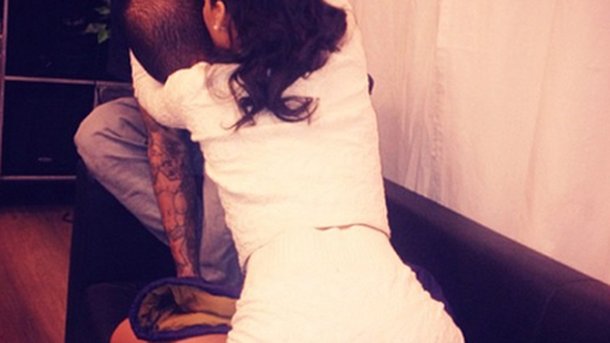 Rihanna et Chris Brown : des retrouvailles câlines…