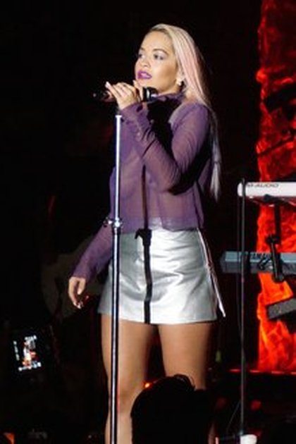 Rita Ora : super sexy sur scène à Los Angeles!