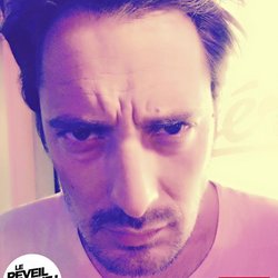 4 avril 2016 - Le Réveil Chérie de Vincent Cerutti