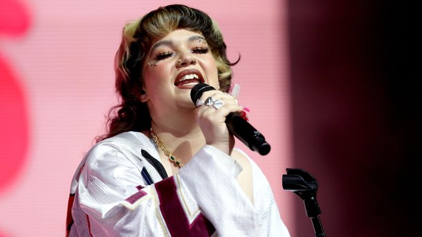 Lola Young en concert à Paris et à Lyon en 2026 : dates, salles et billetterie
