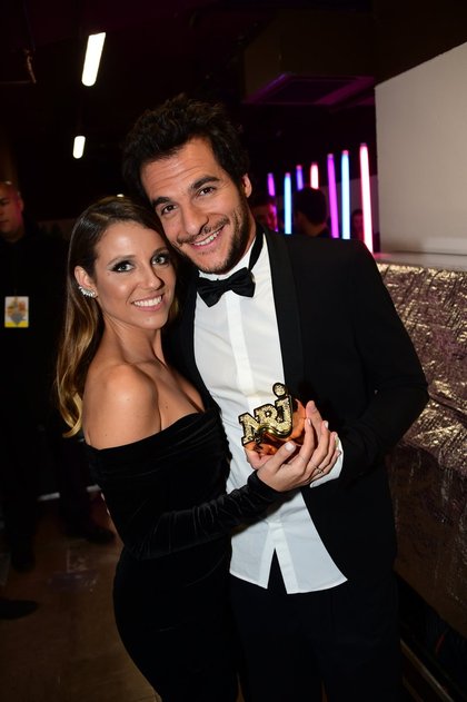 Amir et sa femme - Backstage NRJ Music Awards 2016