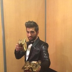 Kendji Girac  :Et de 2!!! Définitivement sans vous tout ca n'aurait pas été possible! Merci à tous! Je vous aime  #NMA #NMA2014