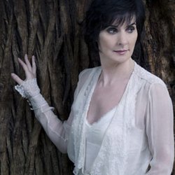 enya-promo04