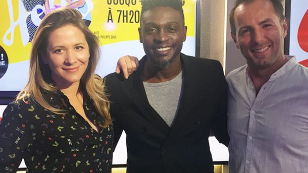 [Replay] Corneille : découvrez sa session acoustique dans le Réveil Chérie