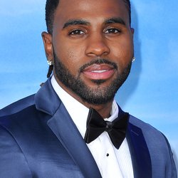 Jason Derulo : plus velu, il est encore plus sexy
