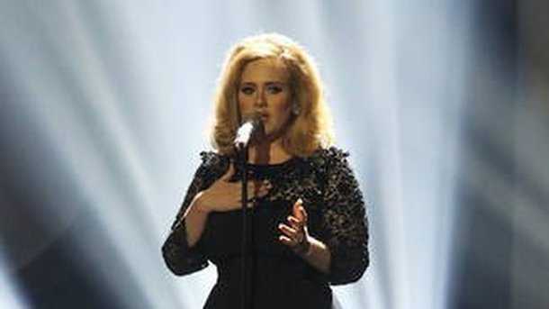 Adele sortira une nouvelle chanson en 2012