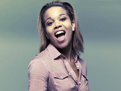 Melissa Nkonda chante l'Afrique