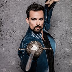 Damien Sargue est Aramis
