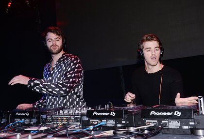 The Chainsmokers - NRJ DJ AWARDS 2016 - La Cérémonie