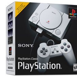 La boîte de la PlayStation Classic imite celle de la toute première PlayStation, en version mini, évidemment.