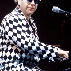 Elton John : Un fou des carreaux
