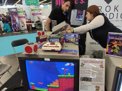 Twin Dragons sur le stand Broke Studio.
